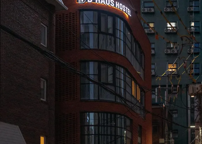 D-haus Dongdaemun * Seúl