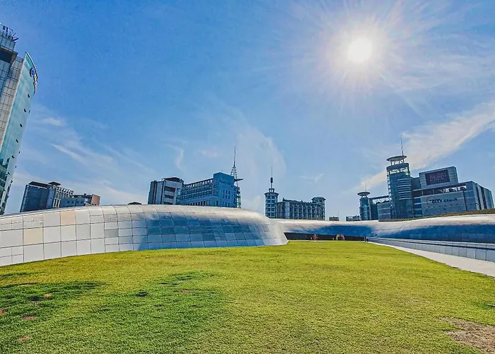 D-haus Dongdaemun * Seúl